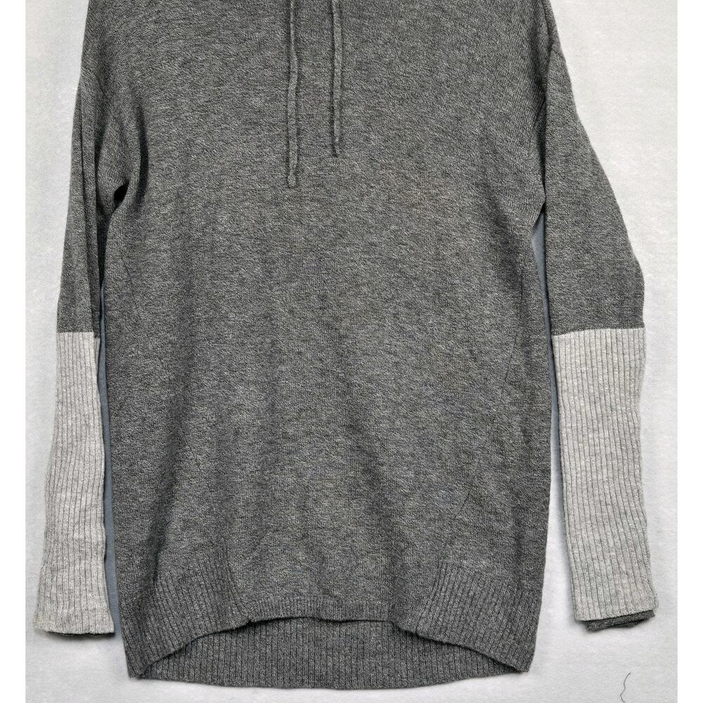 Athleta Hooded Sweater 100% Merino X Fine Wool Gray Size Small - Picture 3 of 8